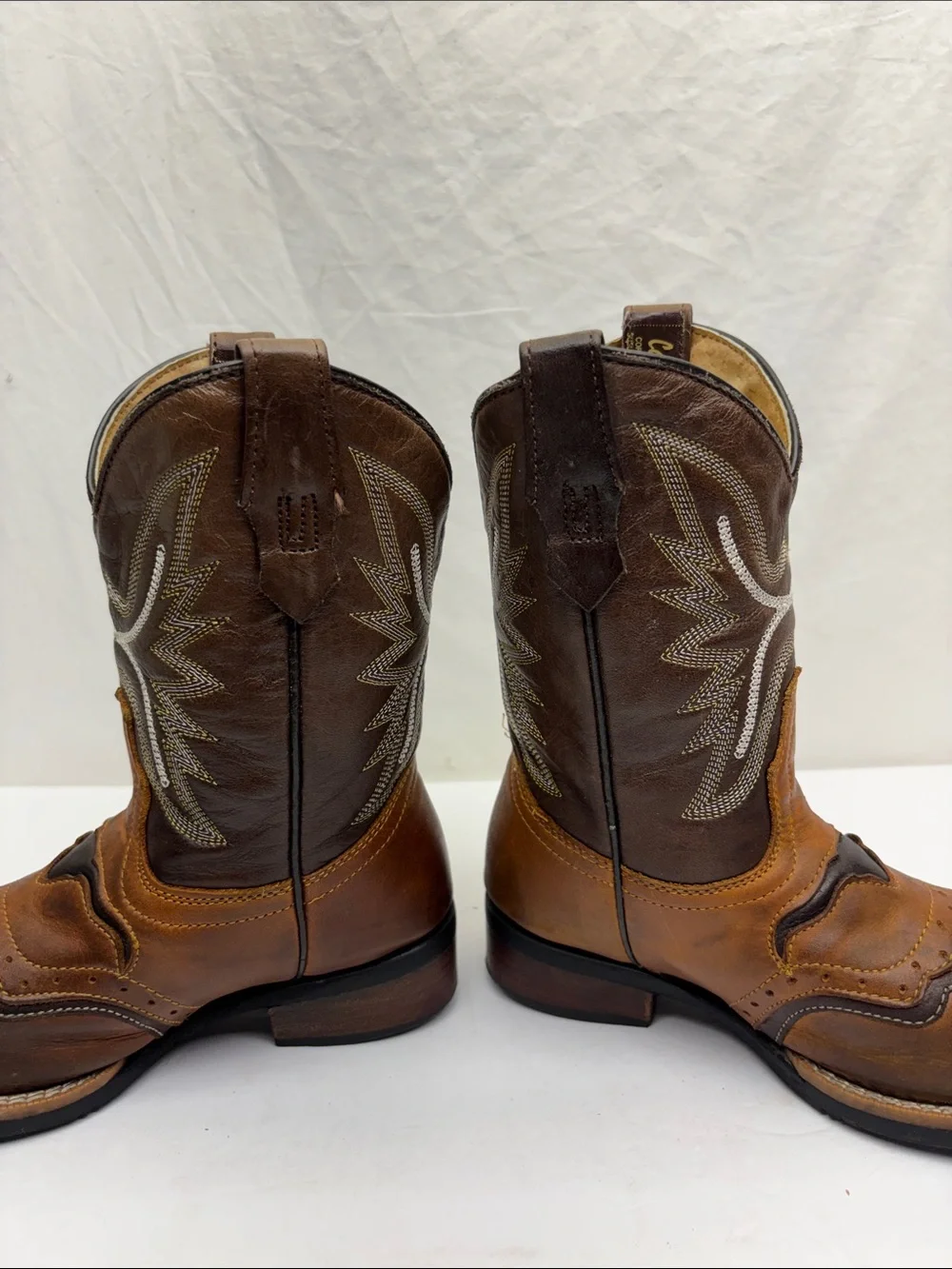 Caballo Dorado Western boots SZ 13 for little boy